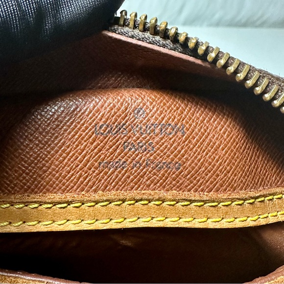 SβοΈLD. Authentic LV Blois - Picture 10 of 12
